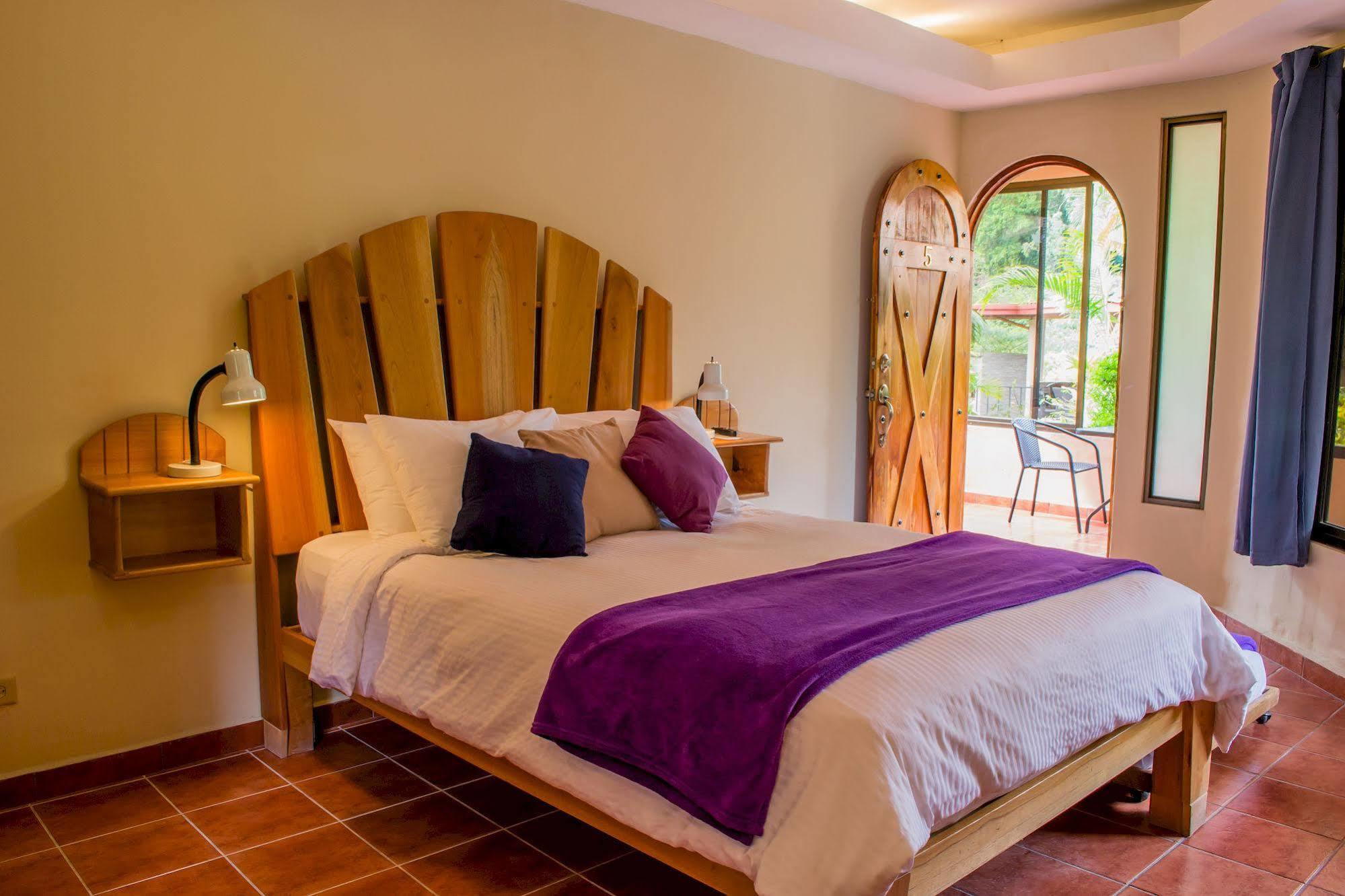 The At Palo Alto Hotel