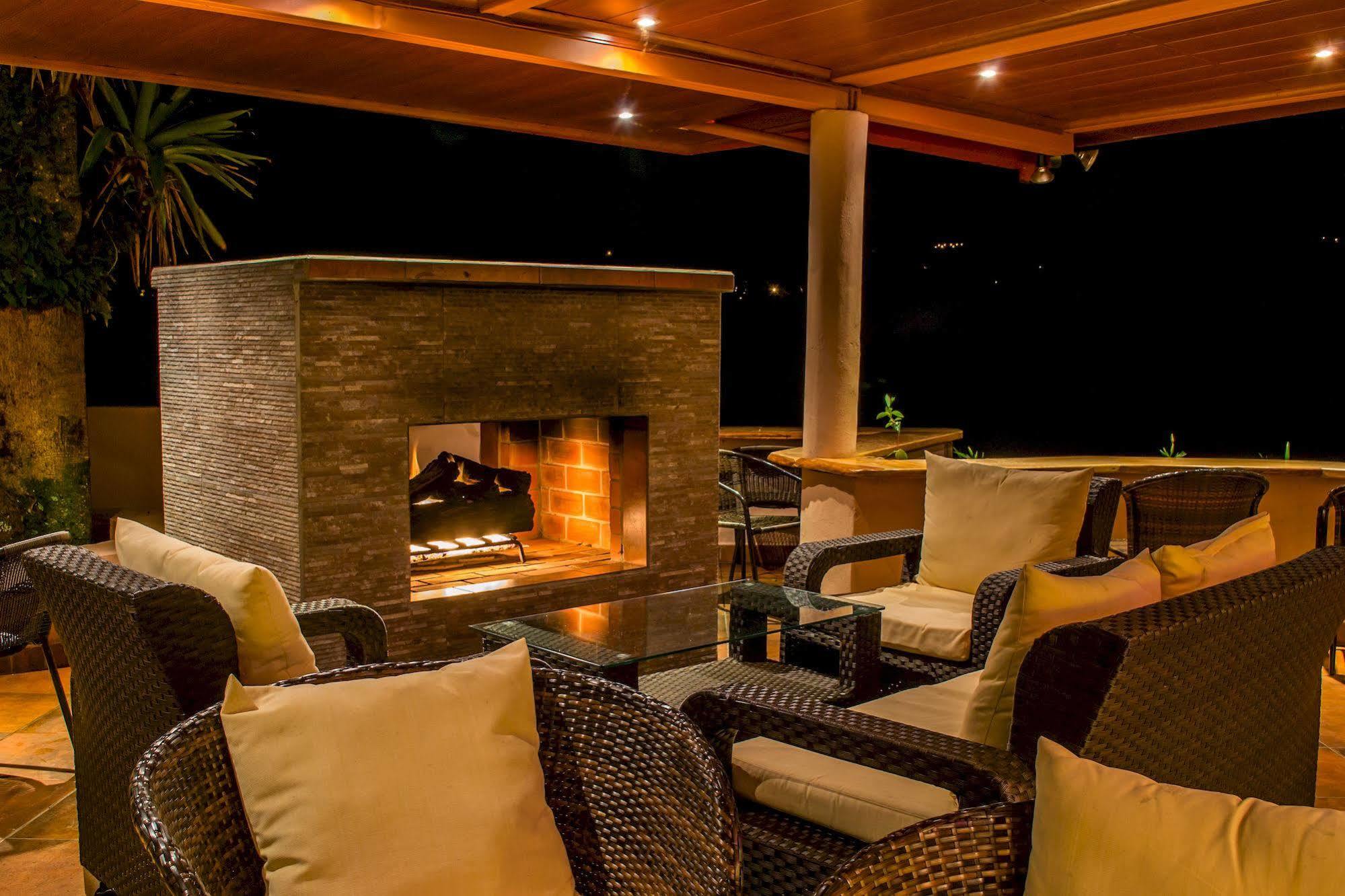 The At Palo Alto